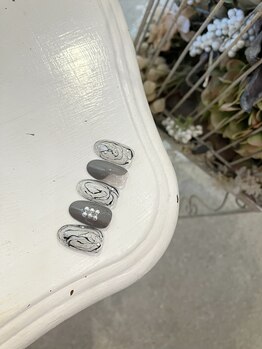 ゼロ アトリエ(ZERO Atelier)/うねうねデザイン