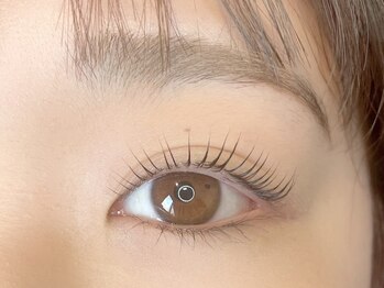 ヴィレ(WILLE eye salon)の写真/《小倉駅/好立地★》大人上品で自然な仕上がりへ♪完全個室のプライベート空間◇忙しい朝のメイク時短にも*