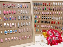 ネイルサロン カナ(Kana)の雰囲気(豊富なサンプルも魅力の一つ。)