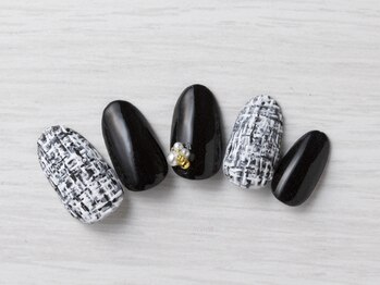 ポルタジョーイエ(Portagioie)/ツイードネイル