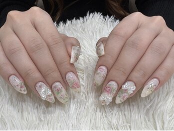 ウタシロイロ/花柄ネイル