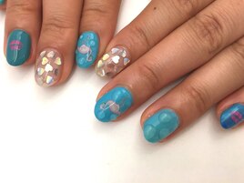 【水滴ネイル】