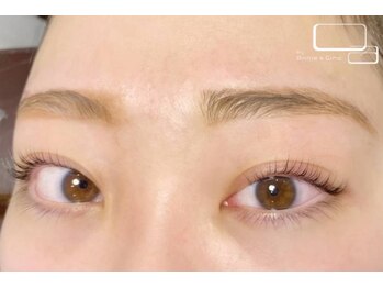 キュアバイアニーアンドジーノ(Qa by Annie&Gino)/