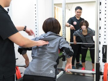 整骨院ワン(One)/姿勢改善トレーニング