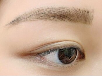グラシア 川口本町店(GRACIA)の写真/眉毛・アイブロウ★似合せ眉デザイニングワックスですっきり清涼感ある目元に！メンズクーポンもあり◎