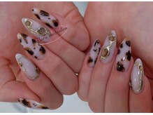 フローラネイルサロン/