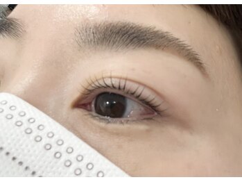 イーエムエー(e.m.a)/ナチュラルカール・まつ毛パーマ