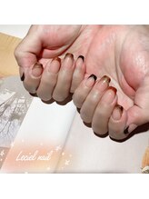 ルシエル(LeCiel)/べっ甲フレンチネイル