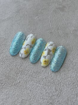 ユメ(YUME)/定額3980円プルメリアネイル