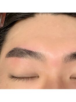 ビューステージ アイブロウサロン 姫路/男性のお客様も大歓迎です！