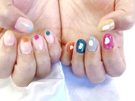 個性派ニュアンスネイル