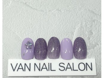 ヴァンネイルサロン 本厚木(VAN NAIL SALON)/華やかオフィスデザイン
