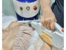 速い！痛みが少ない！毛周期や白い毛も関係なし！【最新式光脱毛】で短期間で脱毛完了◎