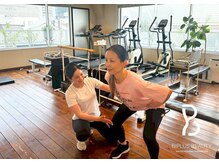 ビプラス ビューティー(BIPLUS BEAUTY)の雰囲気（フォームを見ながら丁寧にサポートしています(^^)）