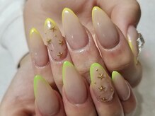 リッチネイル(Rich Nail)/細フレンチ