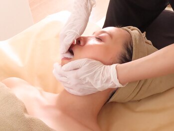 リノ(LINO)/小顔矯正