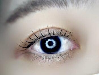 アロンジー(Allonsy)/まつ毛パーマ