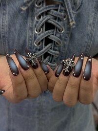 blue cheek nails