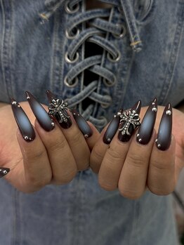 ラン(Ran)/チークネイル/エアブラシネイル