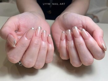 シルバーフレンチ 秋ネイル