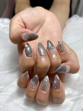 レジーナ(Regina)/【haru】グレーマグネット