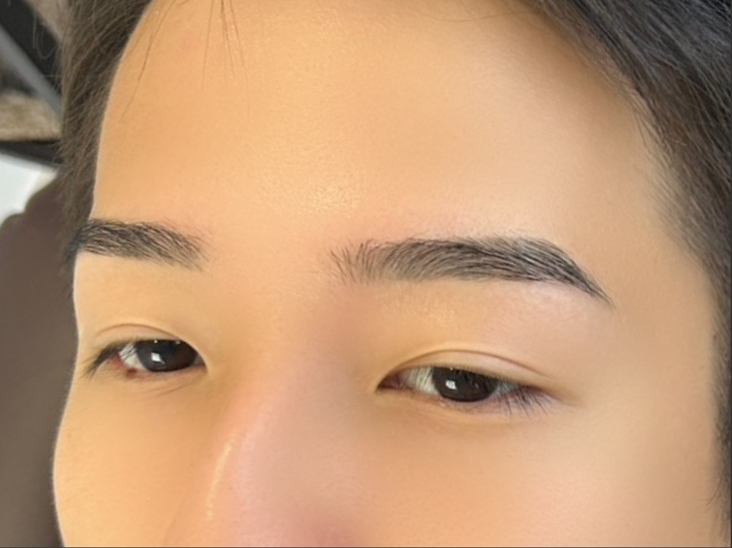 エムズアイブロウ 大和西大寺(M’sアイブロウ)/メンズハリウッドブロウリフト