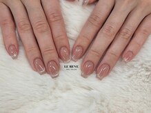 ルレーブ(LE REVE)/チークマグネットフレンチネイル