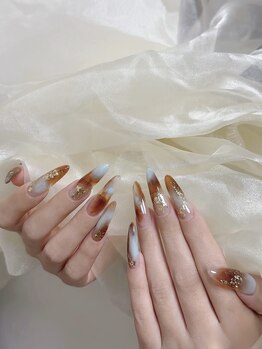フォフォネイル 自由が丘(Fofo nail)/【長さ出し持ち込み】