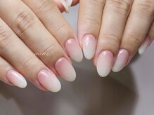 ミンスネイル(Mins Nail)/上品ネイル