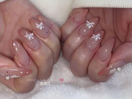 【ピンクグラデーションネイル】