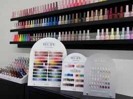 カラーの種類が豊富♪[和歌山駅]