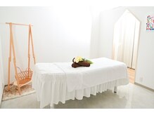 ベロニーク(VERONIQUE)の雰囲気（綺麗で落ち着きある店内でゆっくりお過ごしください。）