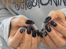 ラヴィッシュ(LAVISH)/ぷっくりリボンネイル