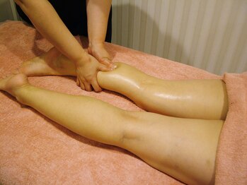 癒し処 ゆらぎ 神戸三宮駅前/アロマオイルマッサージ/リンパ