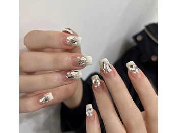 クイーンズビューティーサロン 新宿本店(Queen's beauty salon)/チップアートやり放題&つけ放題