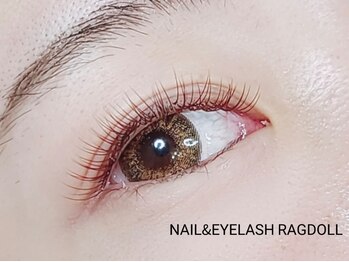 リュクス/カーキ×ワインレッド