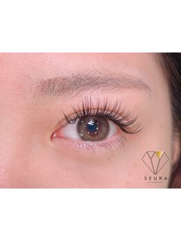 ボリュームのある目元にしたい