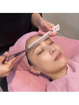 ベラドンナ 浦和店(Bella Donna)/眉カット【眉カット/顔剃り】