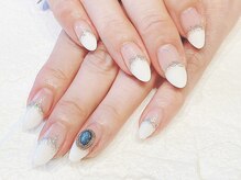 ブレスネイル(brace Nail)/ビジューネイル