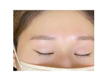 ビューステージ アイブロウサロン 松山/やさしめ平行アーチ眉