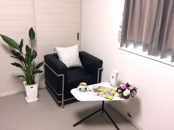 サロン ド エー(Salon de a)/全国誌に掲載