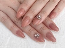 ルリア 自由が丘店(Luria)/ビジューネイル×ラメライン