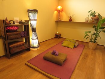 ぶあ鍼灸室/タイ古式は本場仕込み