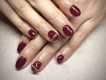 パープルの爪屋/