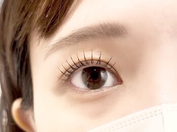 ニーチェ アイ(niche eye)の写真/【次世代まつ毛パーマプランプラッシュリフト♪】目元の黄金比を見極め、キープ力と美しい仕上がりを実現☆