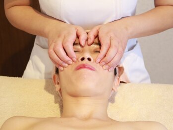 名城美容痩身整体専門サロン/【フェイシャル(小顔ハンド)】