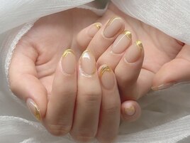 上品ニュアンスミラーネイル