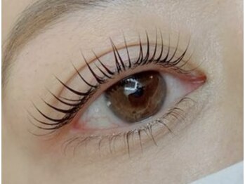 リライン(Re line)の写真/似合わせ技術でなりたいが叶う！アイシャンプー、コーティングで魅力的な目元に◎