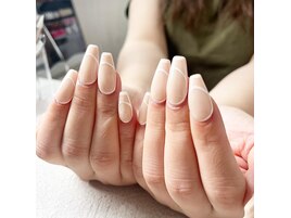 ナチュラルカラーと囲みライン