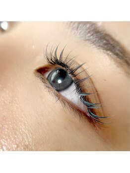 ドールアイ(Dolleye)/